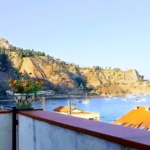 Cundari Hotell