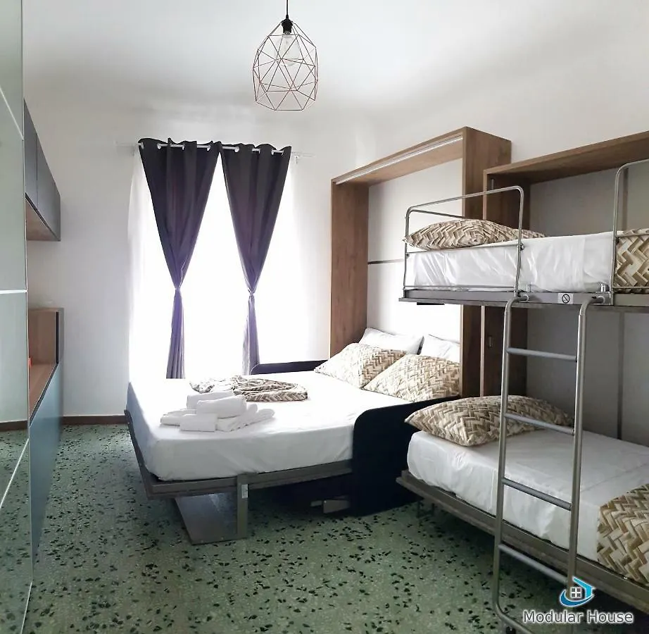 דירות צ'פאלו Modular House