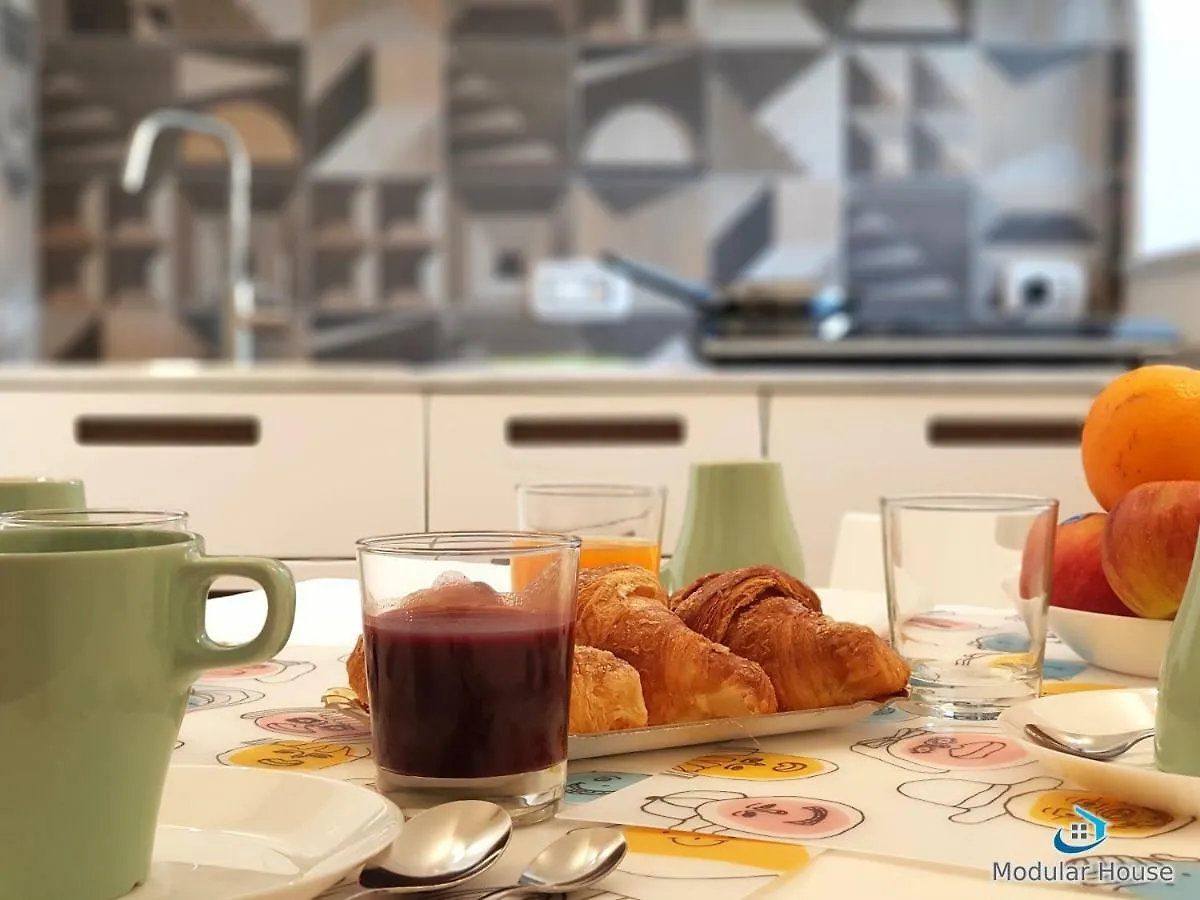 דירות צ'פאלו Modular House