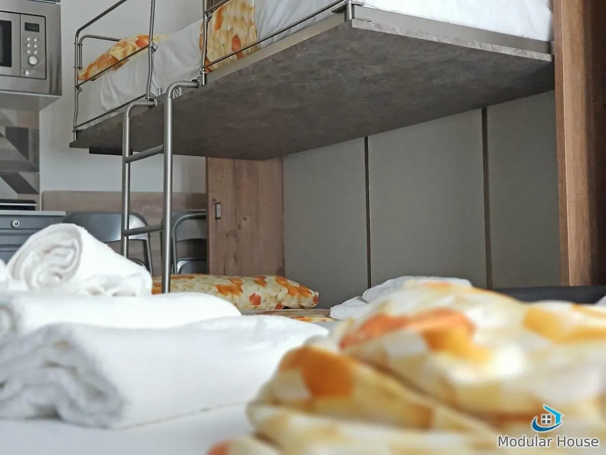 דירות צ'פאלו Modular House